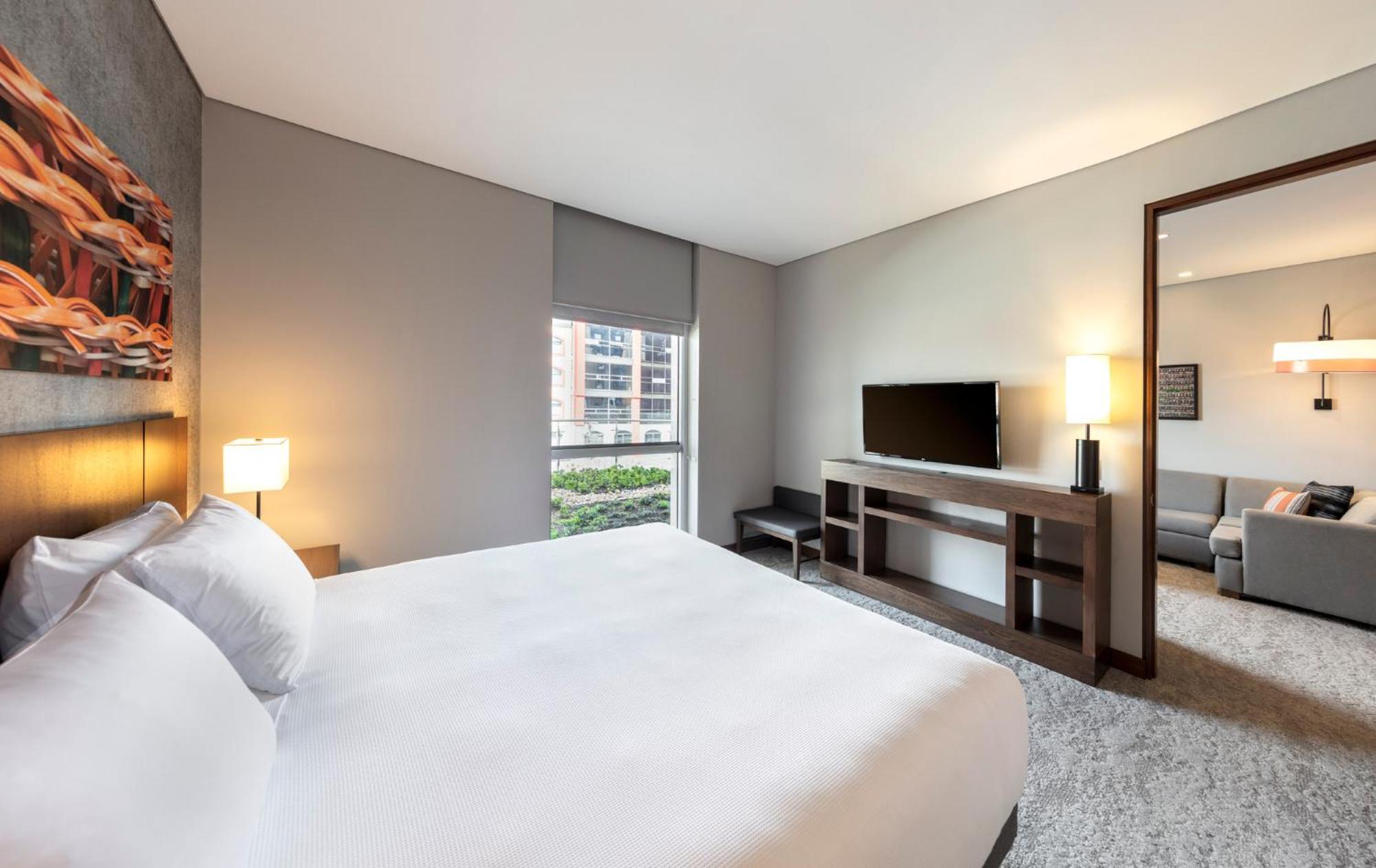 Hyatt Place Convention Center 酒店 4*